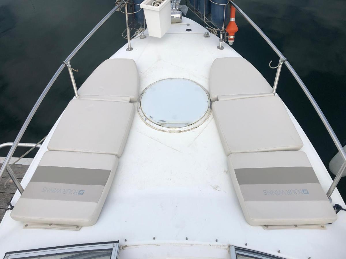 Superbe Bateau « Le Nanylia » Hotel Boulogne-sur-Mer Exterior photo